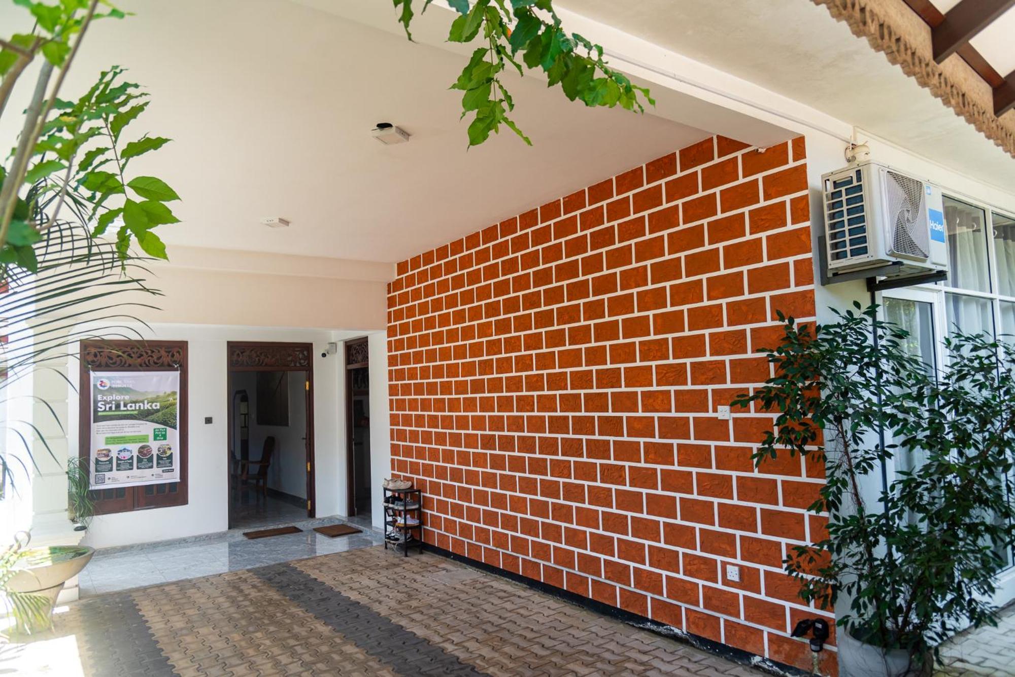 Ocean Pearl Cottage Ahungalla Exterior photo